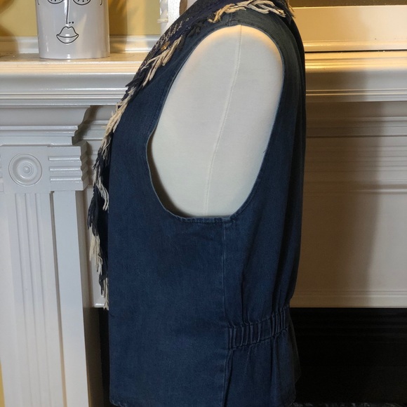 Vintage City Girl Sport Vest - Picture 3 of 7